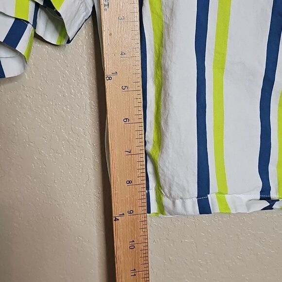 By Anthropologie Boxy Bermuda Shorts Medium Striped White Blue and Green - Picture 6 of 7